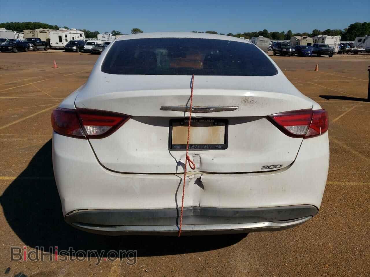 2015 CHRYSLER 200 - VIN: 1C3CCCAB6FN638730 - Фото 6