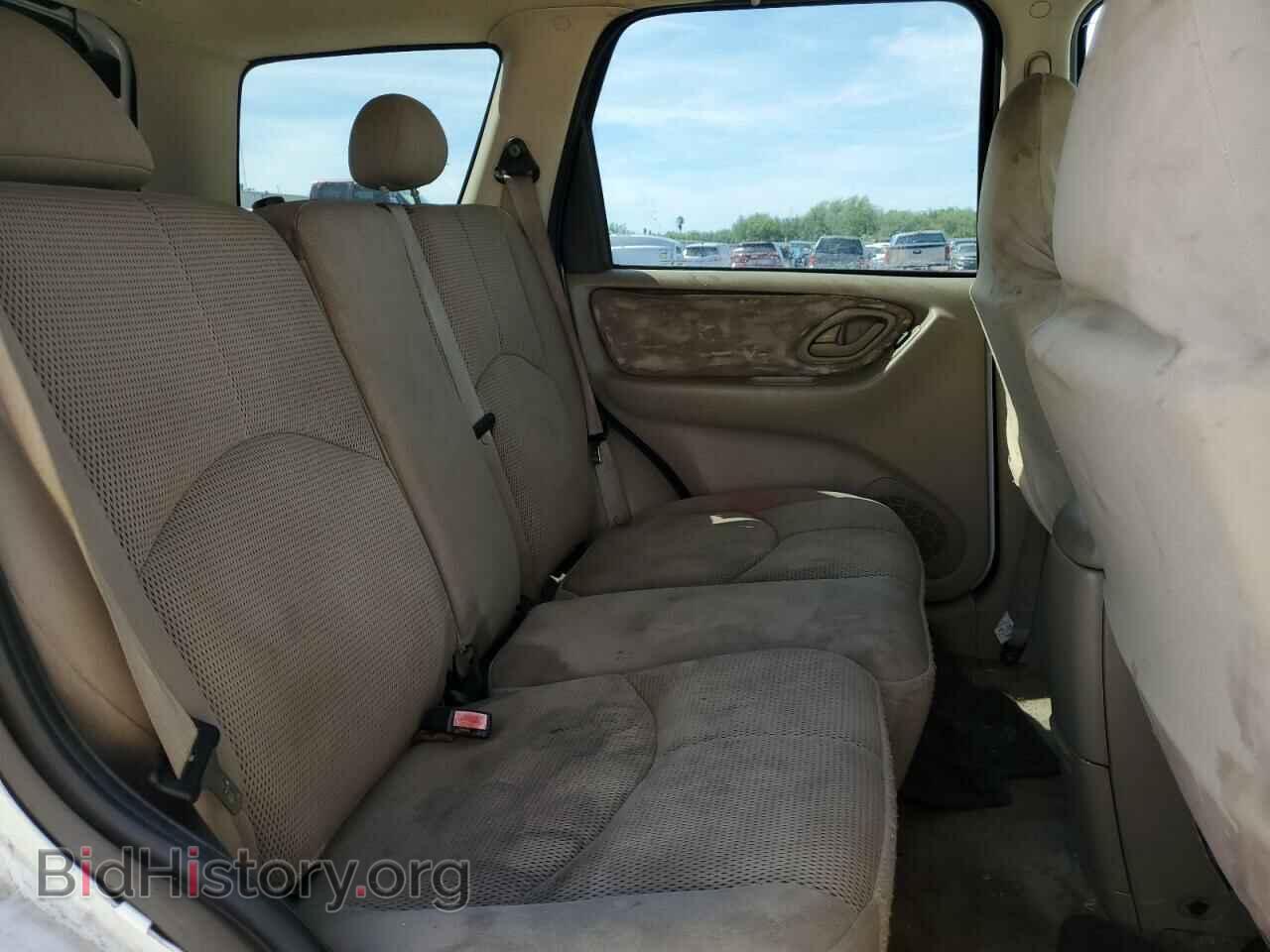 2006 MAZDA TRIBUTE - VIN: 4F2YZ04176KM26924 - Фото 10
