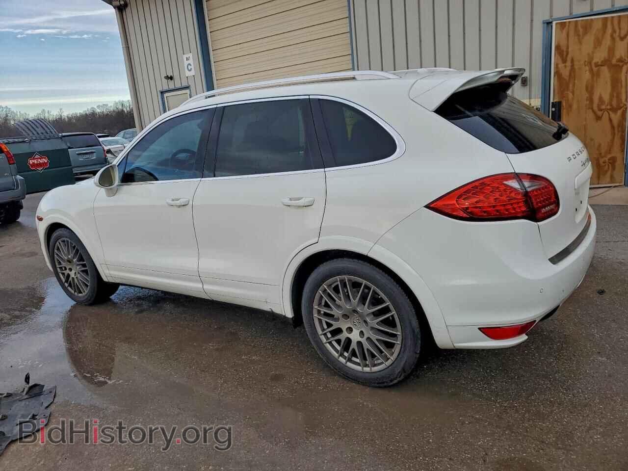 2012 PORSCHE CAYENNE - VIN: WP1AB2A28CLA51676 - Фото 2