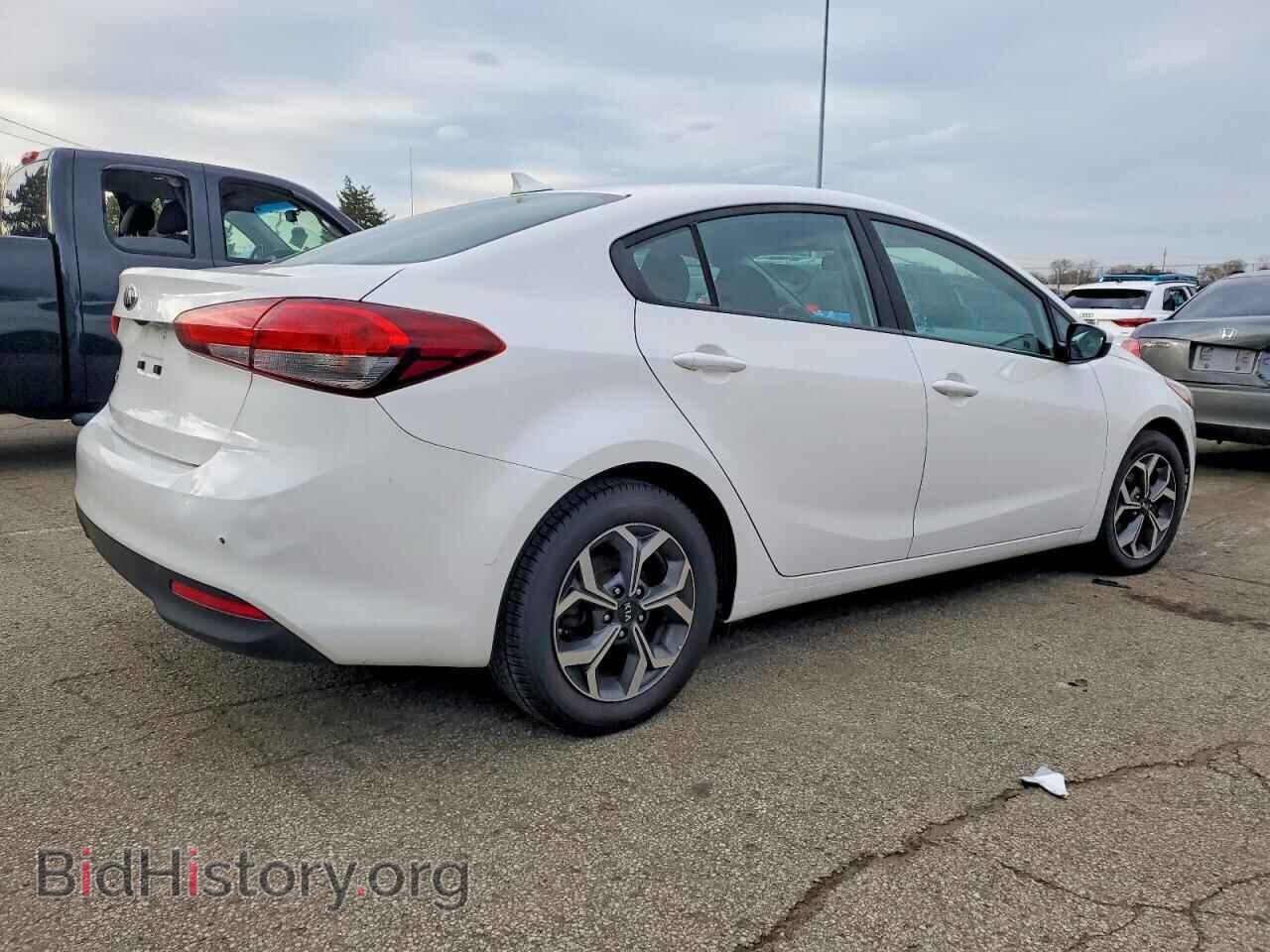 2017 KIA FORTE - VIN: 3KPFL4A70HE100073 - Фото 3