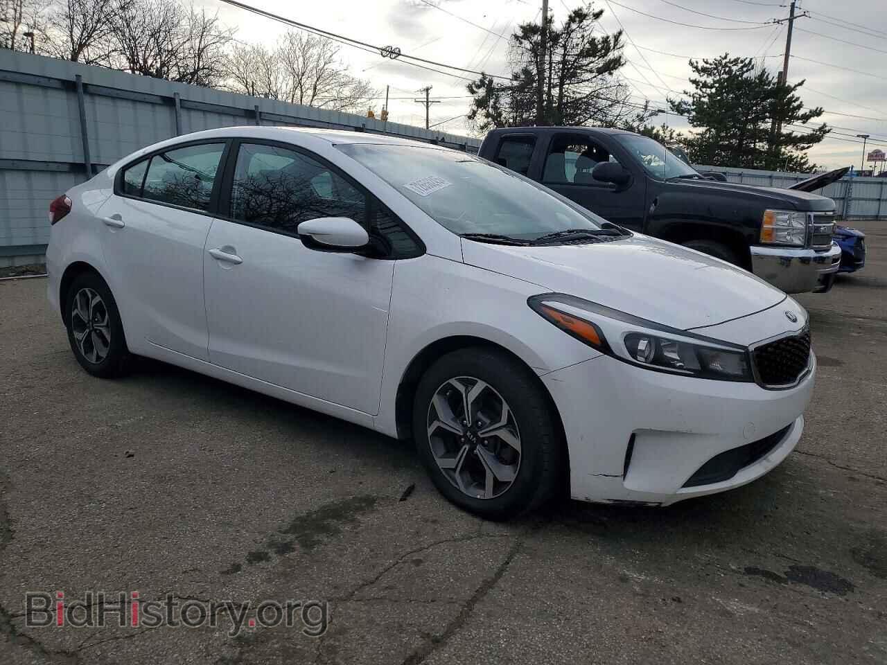 2017 KIA FORTE - VIN: 3KPFL4A70HE100073 - Фото 4