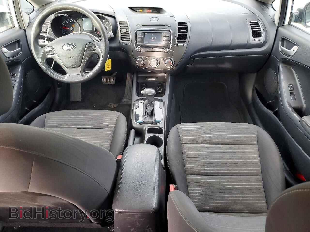 2017 KIA FORTE - VIN: 3KPFL4A70HE100073 - Фото 8