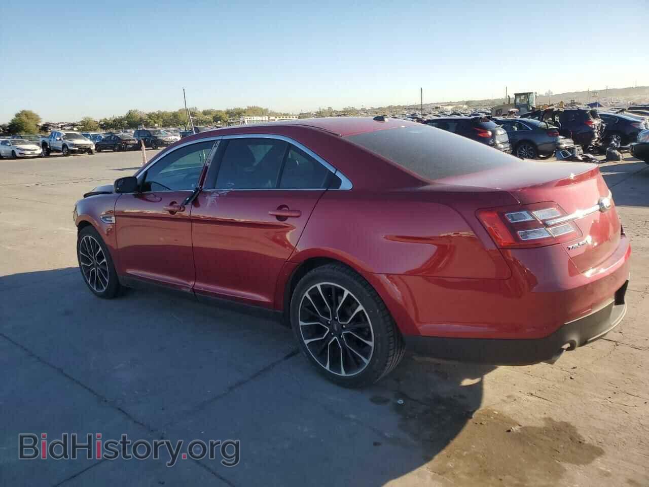 2018 FORD TAURUS - VIN: 1FAHP2E87JG135709 - Фото 2