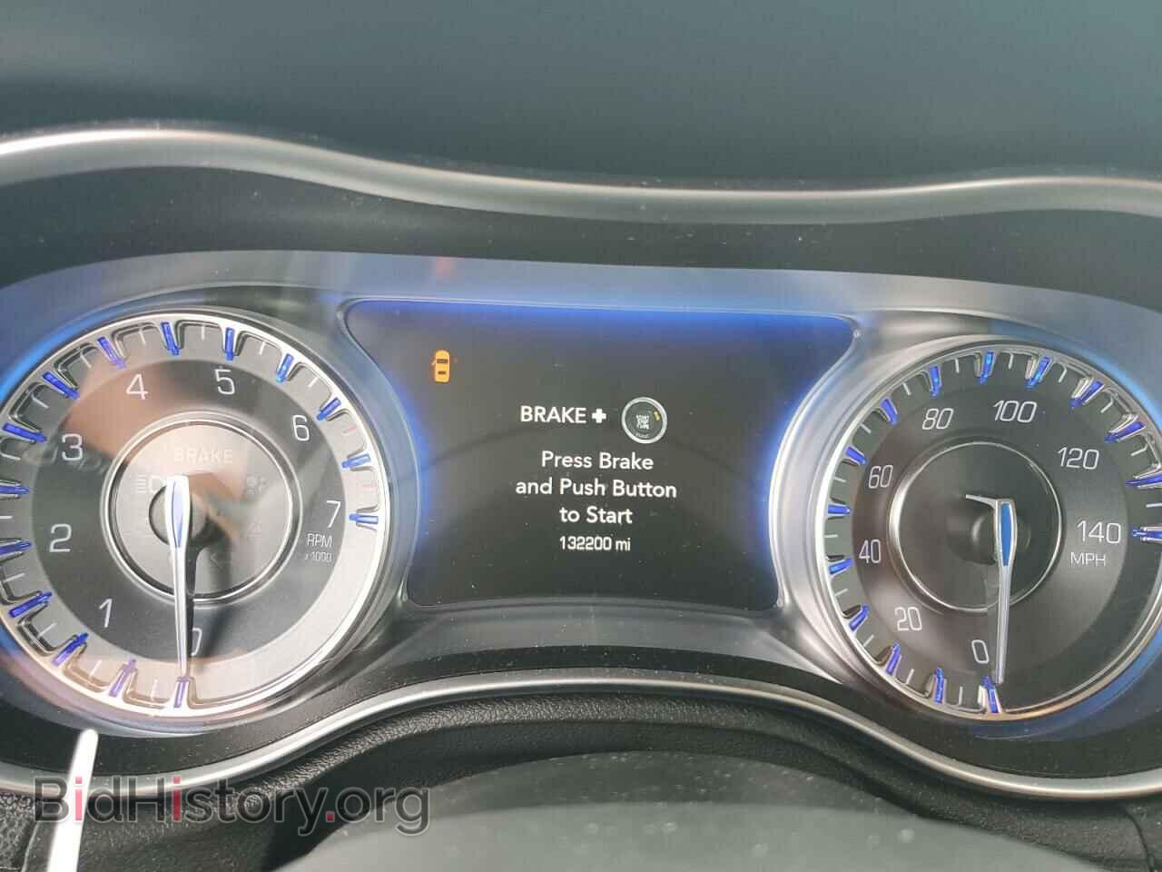 2017 CHRYSLER 300 - VIN: 2C3CCAAG3HH596982 - Фото 9