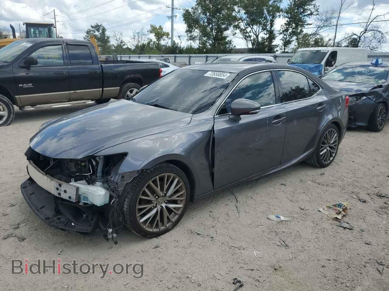 Photo JTHBF1D22F5051972 - LEXUS IS 2015