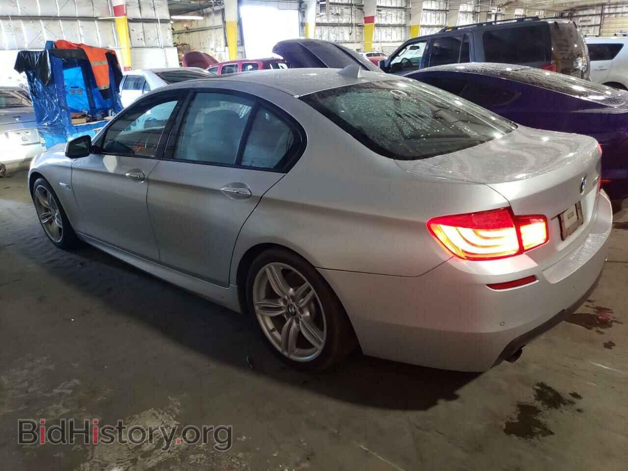 2013 BMW 5 SERIES - VIN: WBAFR7C5XDC821141 - Фото 2