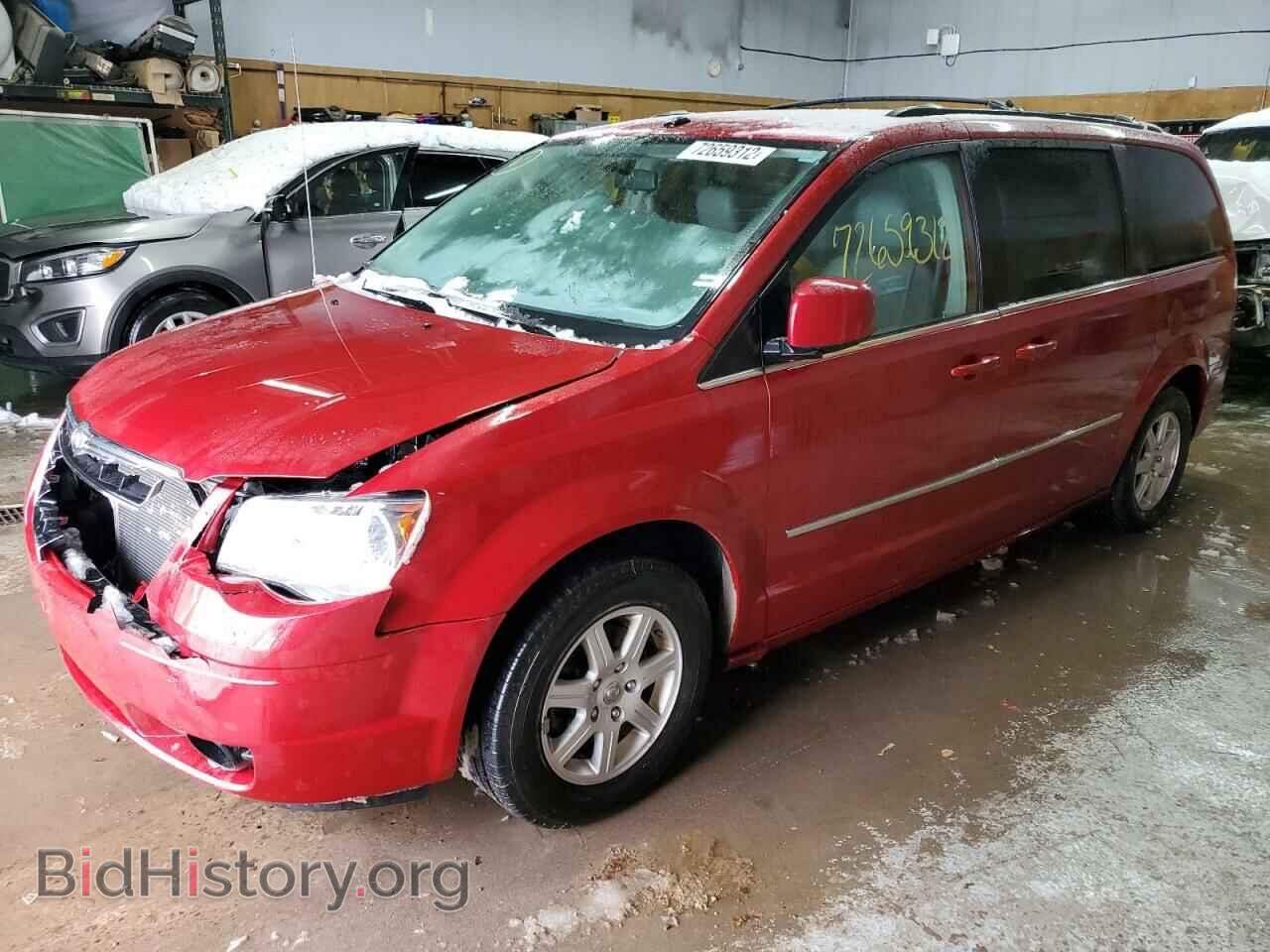 Photo 2A4RR5D10AR113137 - CHRYSLER MINIVAN 2010