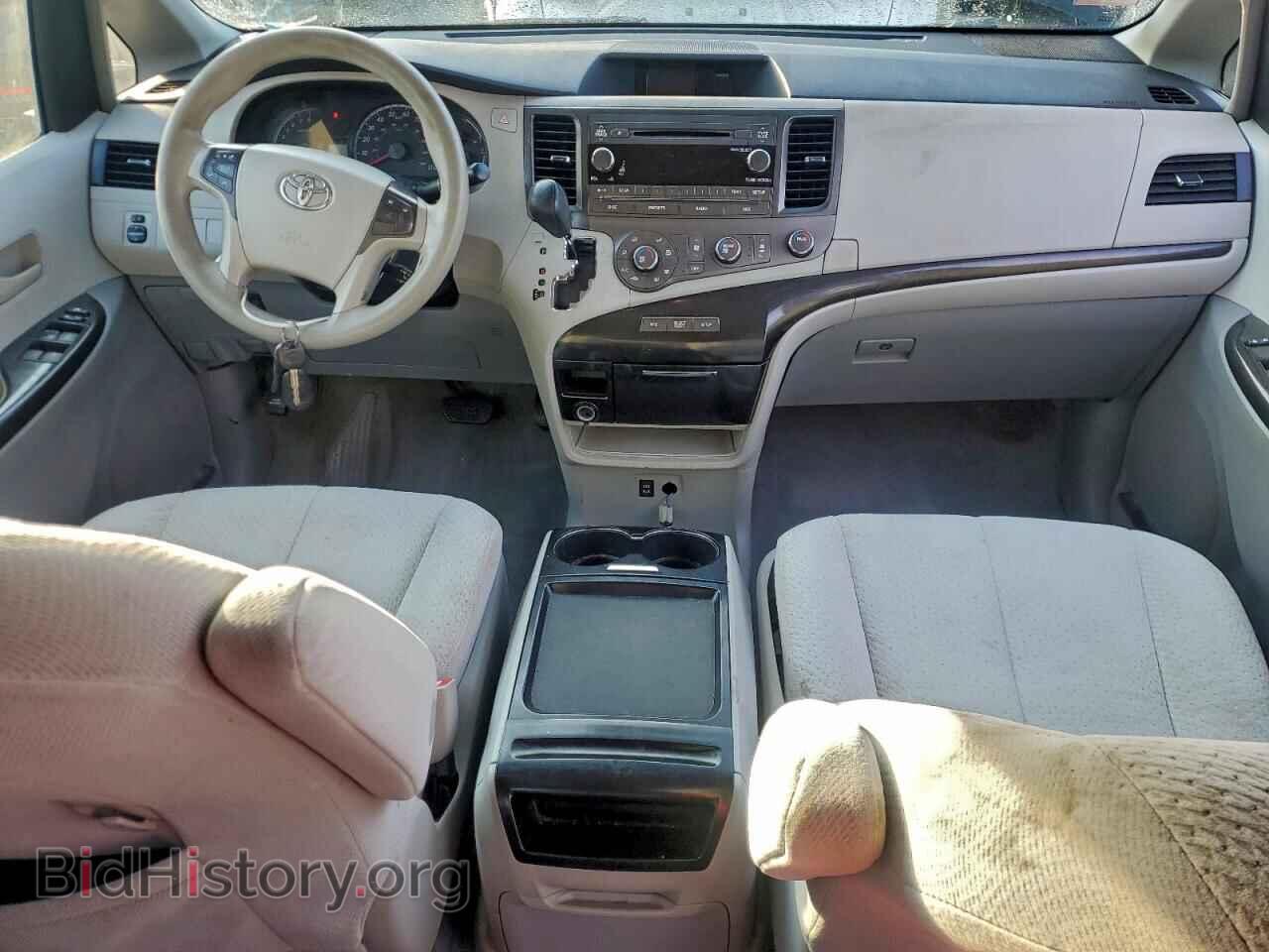 2011 TOYOTA All Models - VIN: 5TDKK3DC4BS058265 - Фото 8