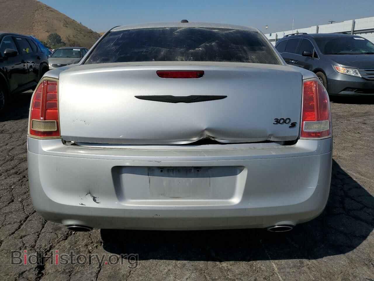 2012 CHRYSLER 300 - VIN: 2C3CCABG3CH115541 - Фото 6