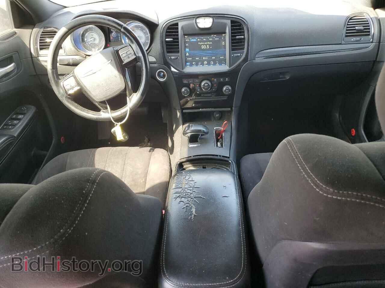 2012 CHRYSLER 300 - VIN: 2C3CCABG3CH115541 - Фото 8