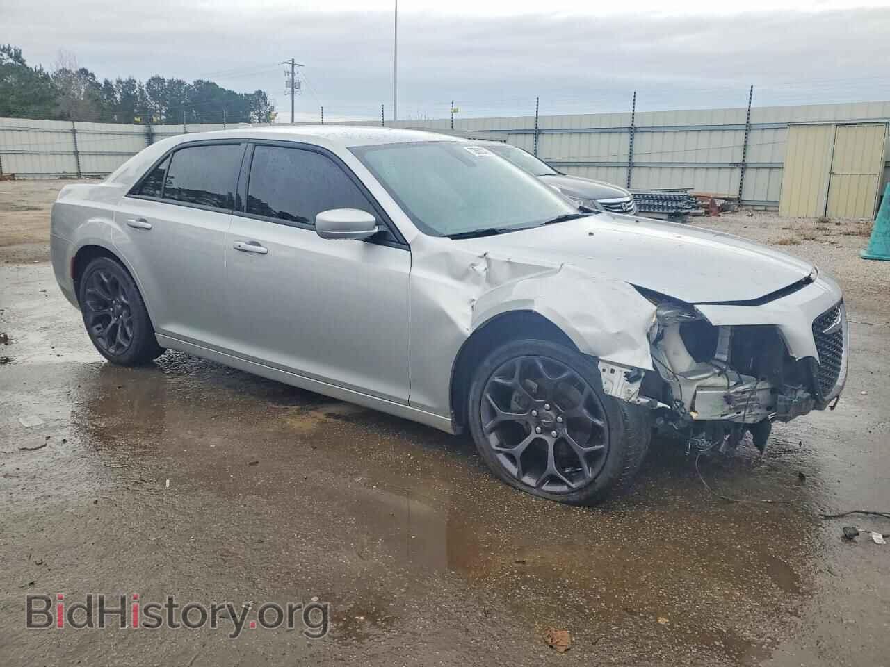 2020 CHRYSLER 300 - VIN: 2C3CCABG1LH131382 - Фото 4