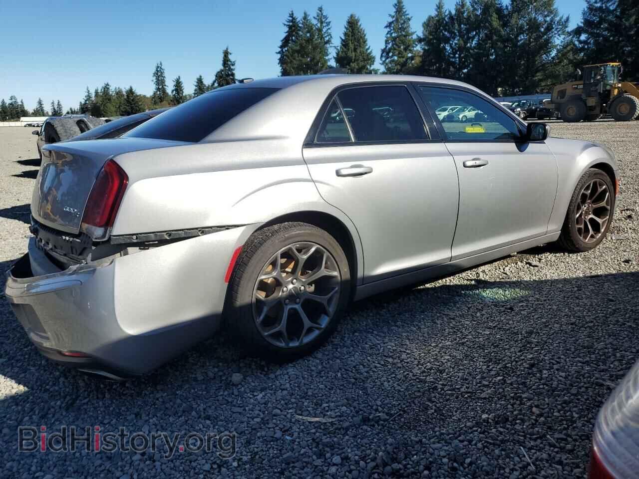 2017 CHRYSLER 300 - VIN: 2C3CCABG3HH646195 - Фото 3