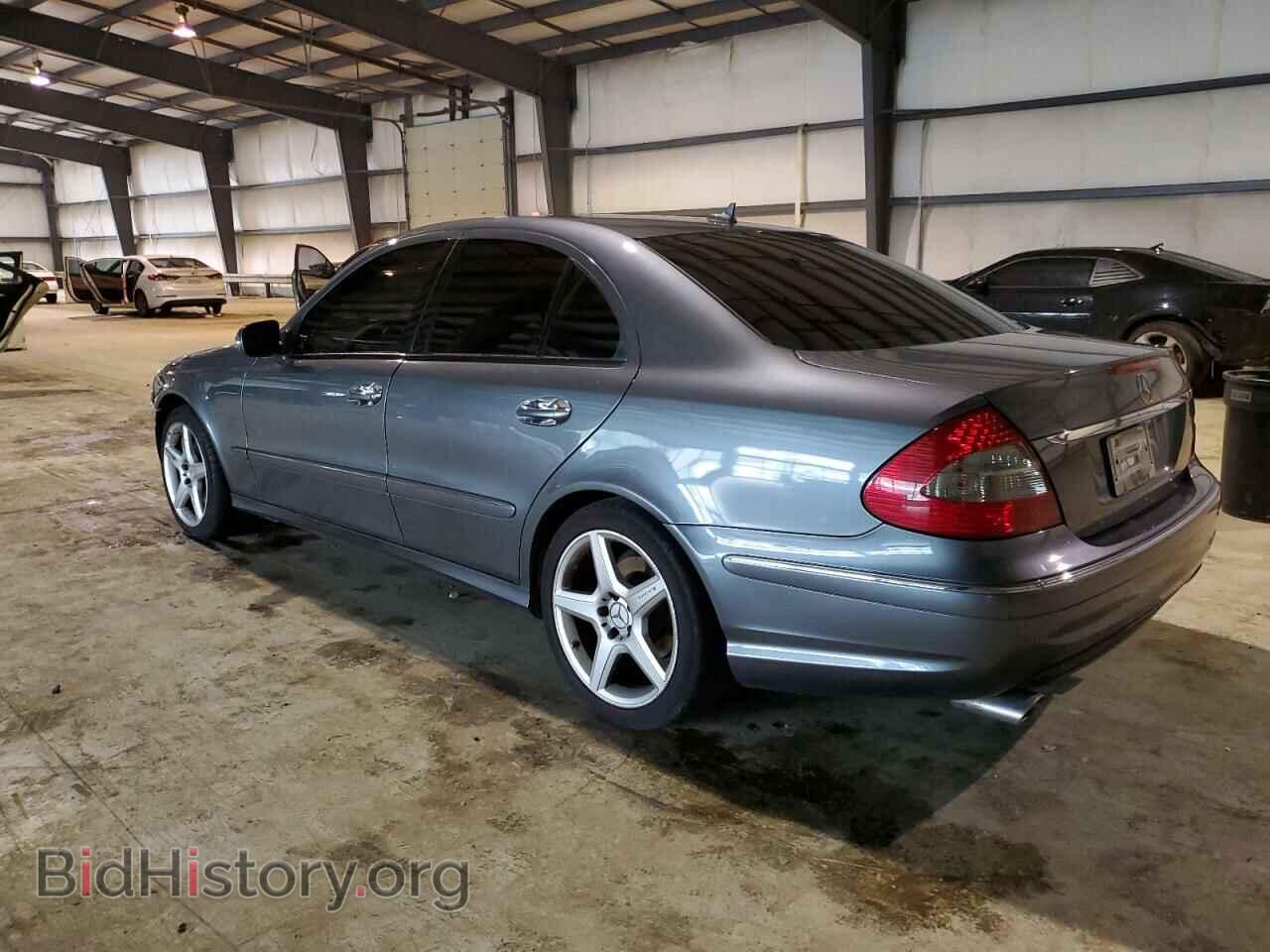 2009 MERCEDES-BENZ E-CLASS - VIN: WDBUF87X59B410052 - Фото 2