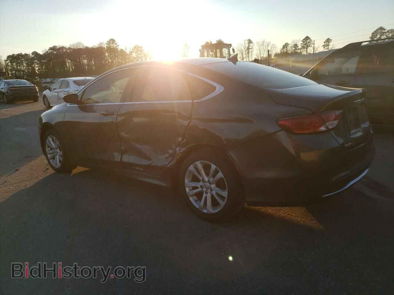 2017 CHRYSLER 200 - VIN: 1C3CCCAB2HN501464 - Фото 2