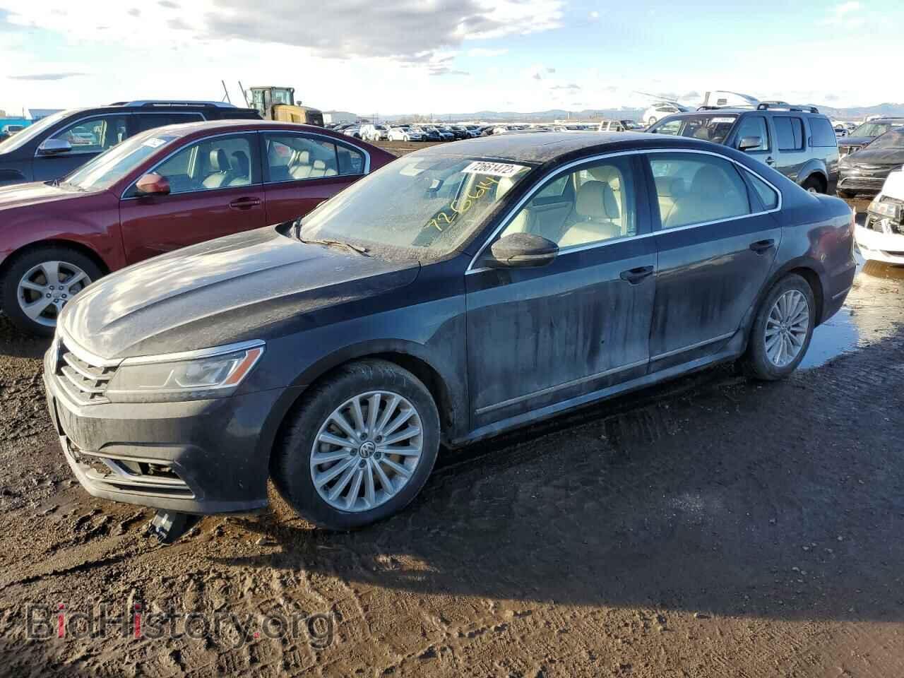 Фотография 1VWBT7A39HC018926 - VOLKSWAGEN PASSAT 2017