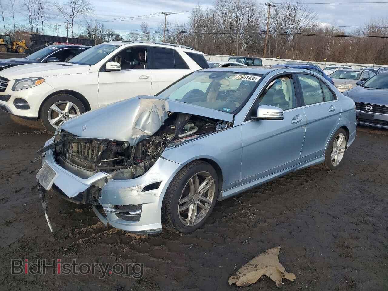 Photo WDDGF8AB8ER304567 - MERCEDES-BENZ C-CLASS 2014