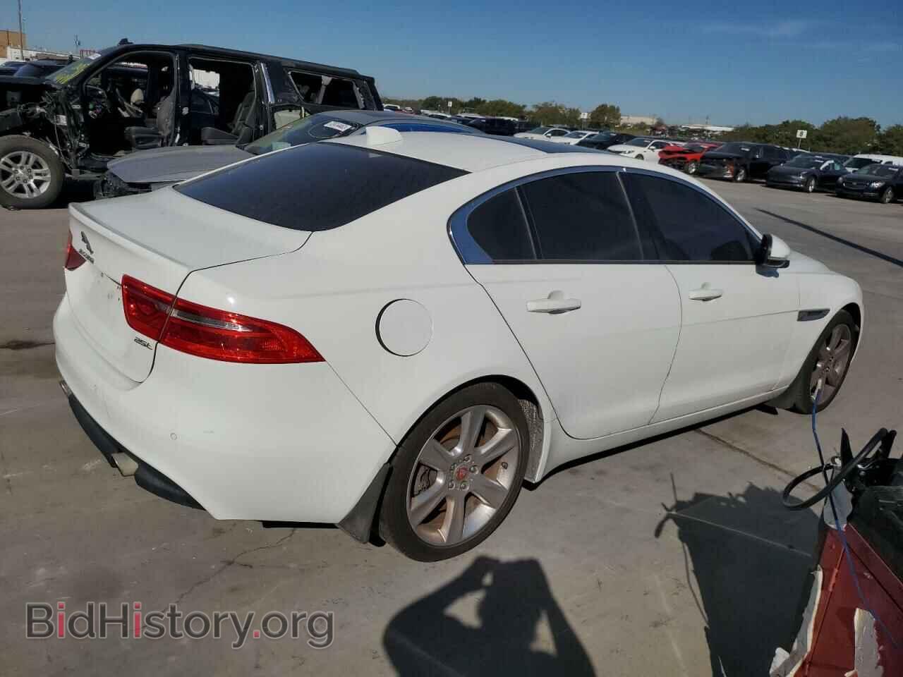2017 JAGUAR XE - VIN: SAJAD4BG7HA969022 - Фото 3