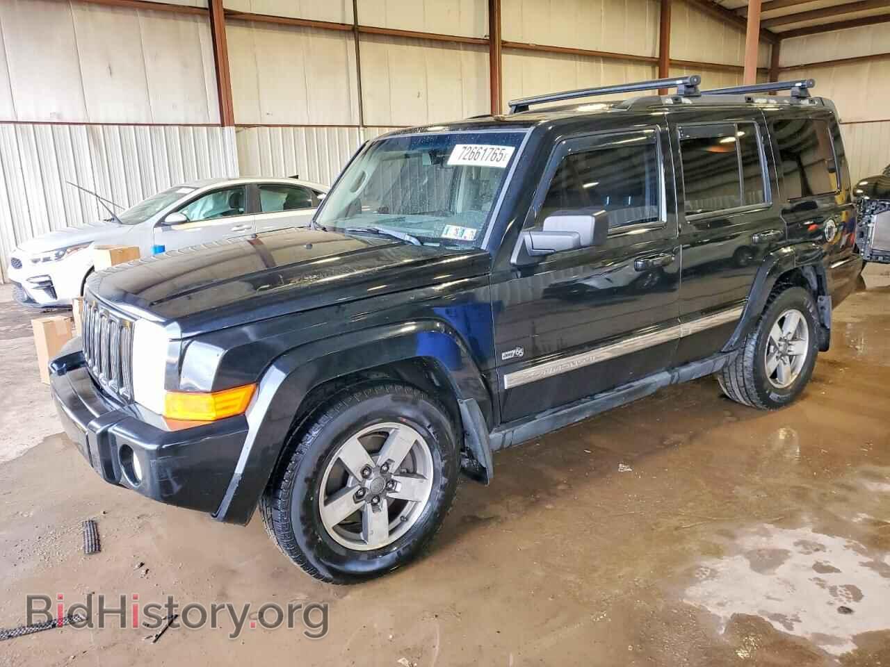 Photo 1J8HG48K06C323203 - JEEP COMMANDER 2006
