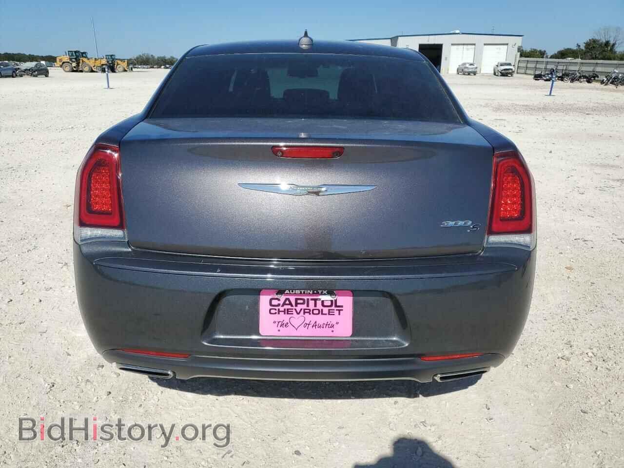 2015 CHRYSLER 300 - VIN: 2C3CCABG9FH760490 - Фото 6