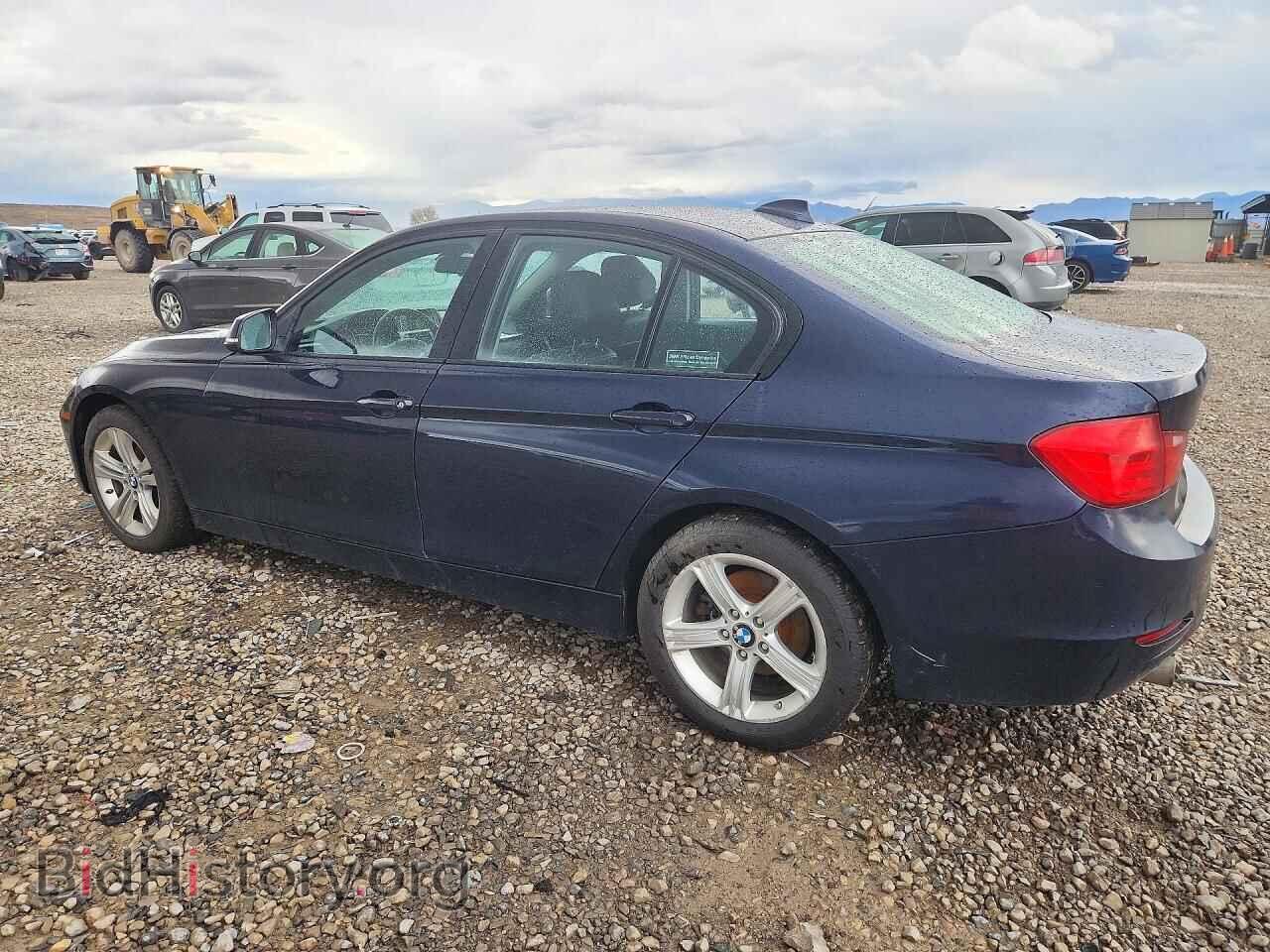 2015 BMW 3 SERIES - VIN: WBA3B1C55FK138275 - Photo 2