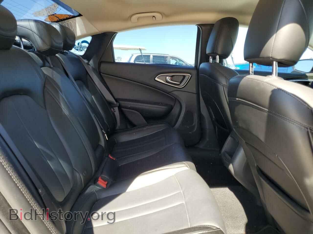 2017 CHRYSLER 200 - VIN: 1C3CCCAB7HN508653 - Фото 10