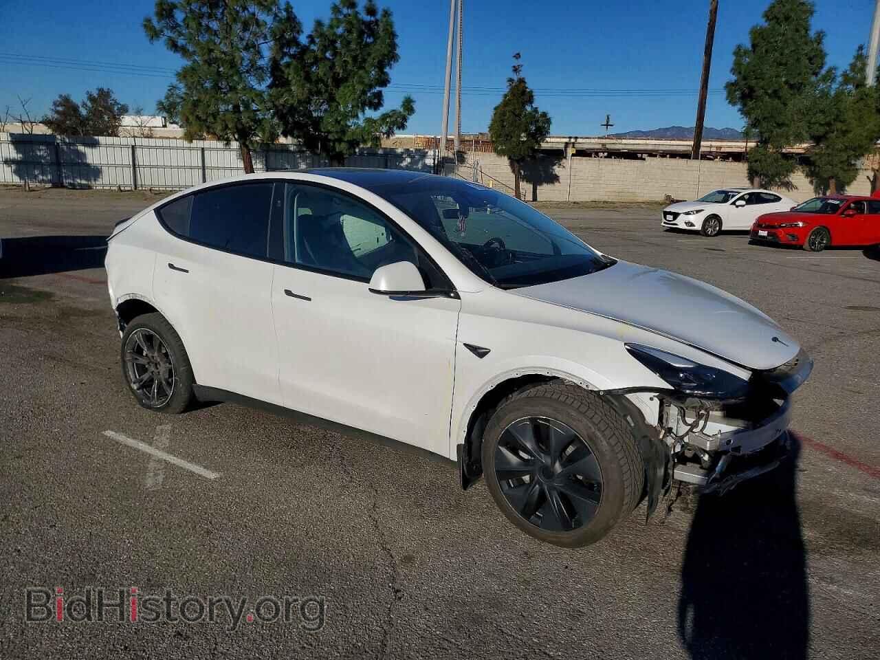 2024 TESLA MODEL Y - VIN: 7SAYGDED8RF153048 - Фото 4
