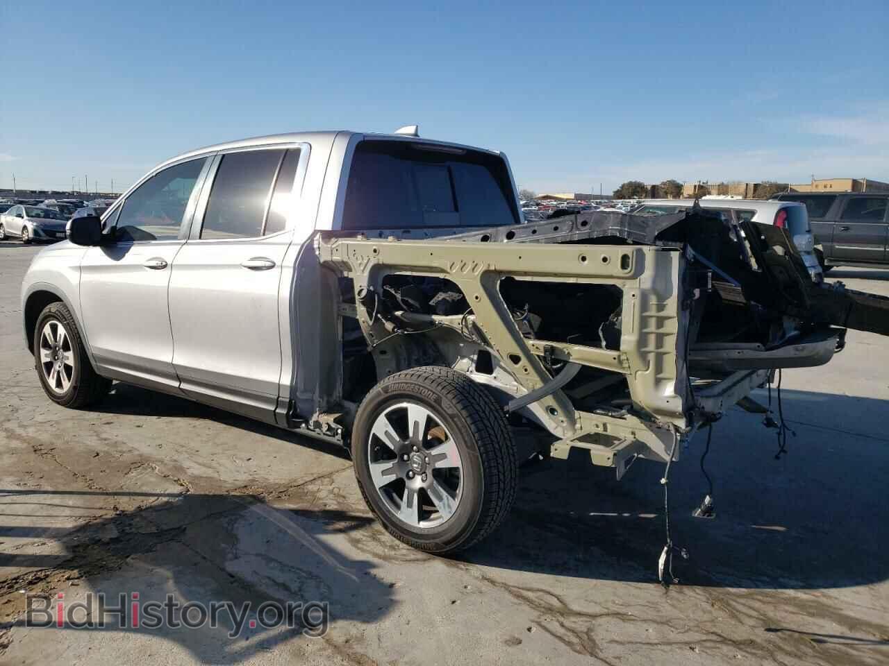 2019 HONDA RIDGELINE - VIN: 5FPYK2F67KB001405 - Фото 2