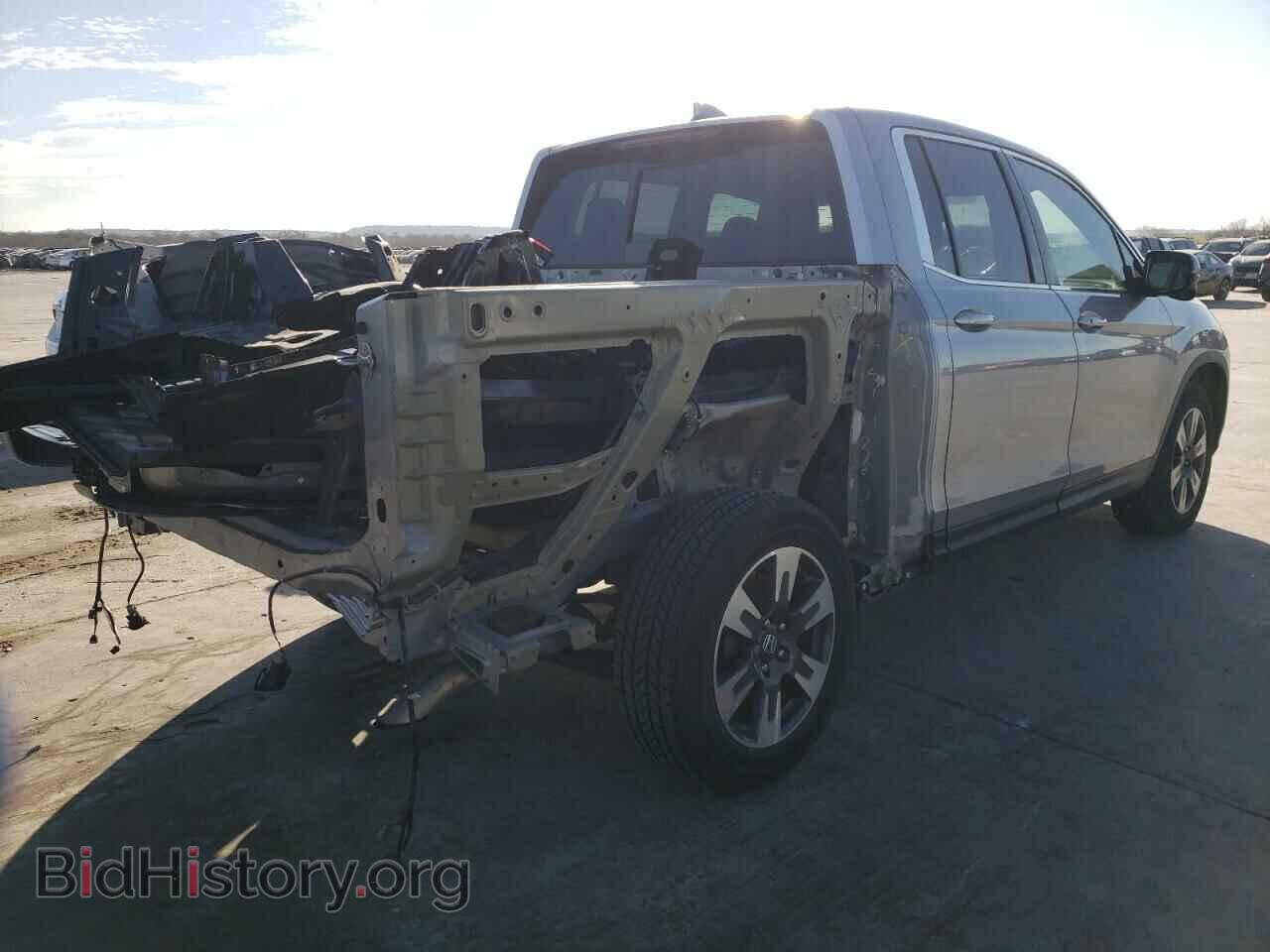 2019 HONDA RIDGELINE - VIN: 5FPYK2F67KB001405 - Фото 3