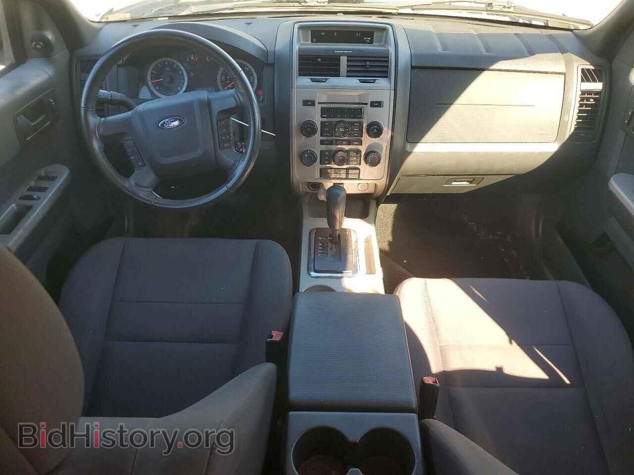 2011 FORD ESCAPE - VIN: 1FMCU9DG9BKB12005 - Photo 8