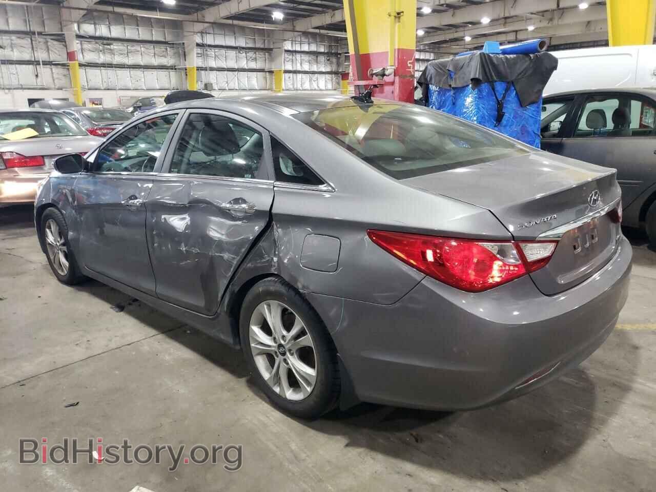 2013 HYUNDAI SONATA - VIN: 5NPEC4AC3DH582634 - Фото 2