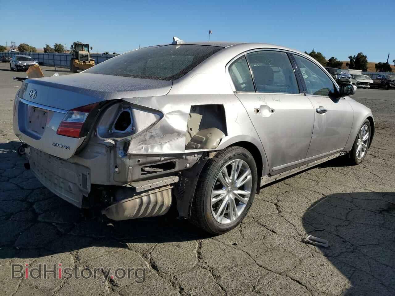 2013 HYUNDAI GENESIS - VIN: KMHGC4DD2DU238405 - Фото 3