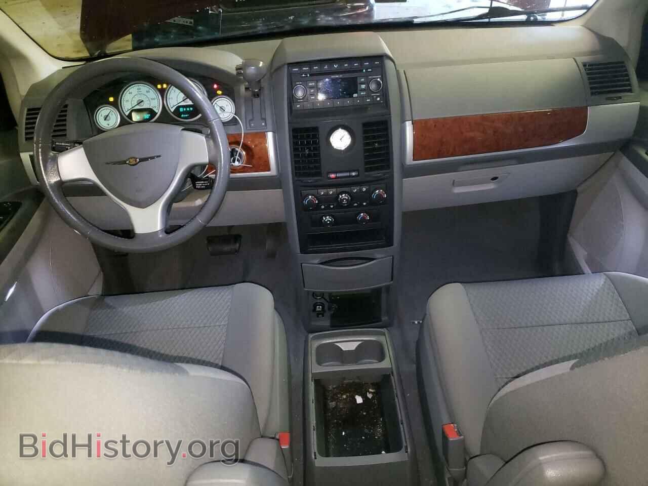 2008 CHRYSLER MINIVAN - VIN: 2A8HR54P78R770512 - Фото 8