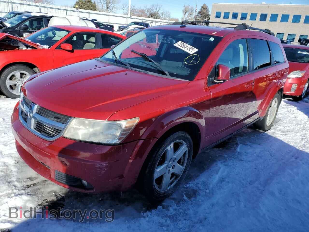 Фотография 3D4PH5FV0AT139379 - DODGE JOURNEY 2010