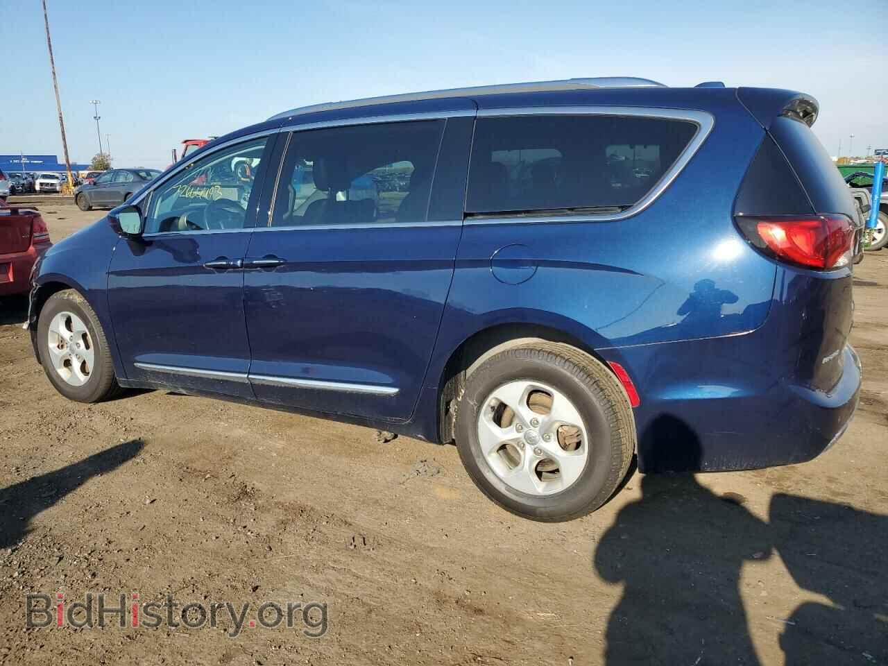 2017 CHRYSLER PACIFICA - VIN: 2C4RC1EG8HR534150 - Photo 2