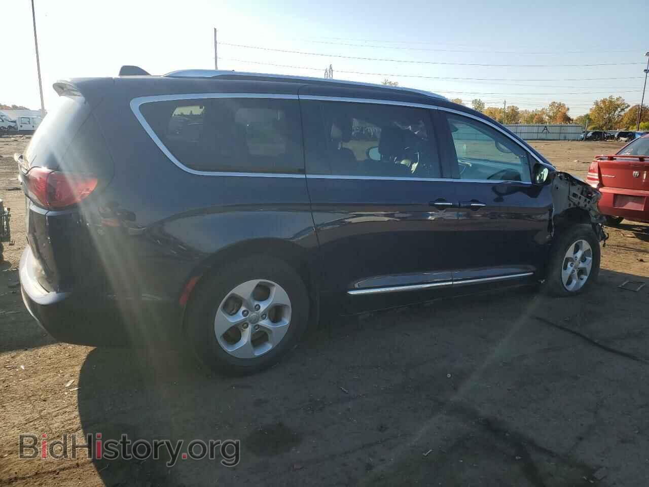 2017 CHRYSLER PACIFICA - VIN: 2C4RC1EG8HR534150 - Photo 3