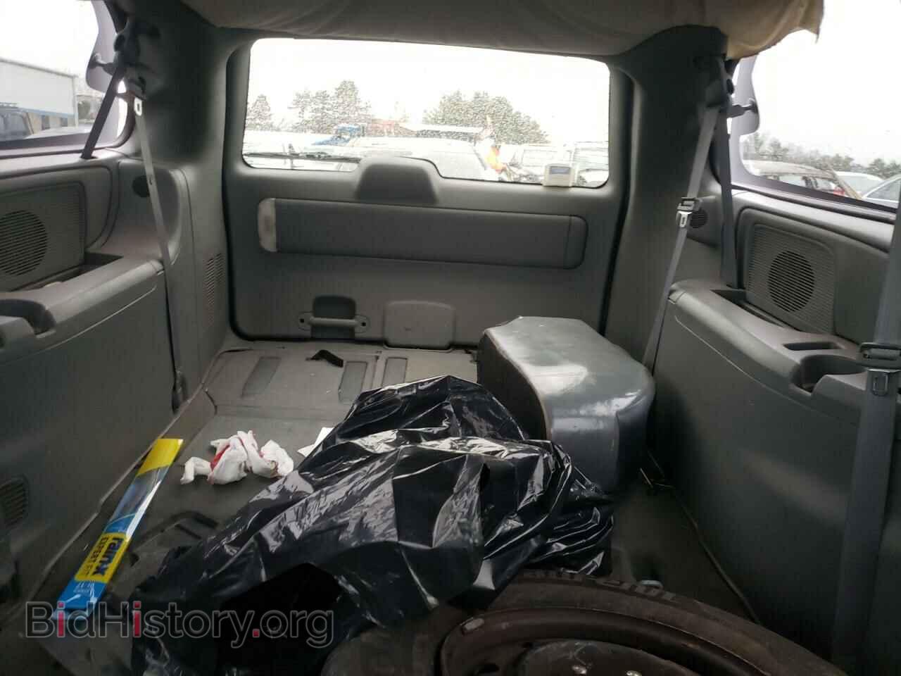 2006 CHRYSLER MINIVAN - VIN: 2A4GP44R56R663745 - Фото 10