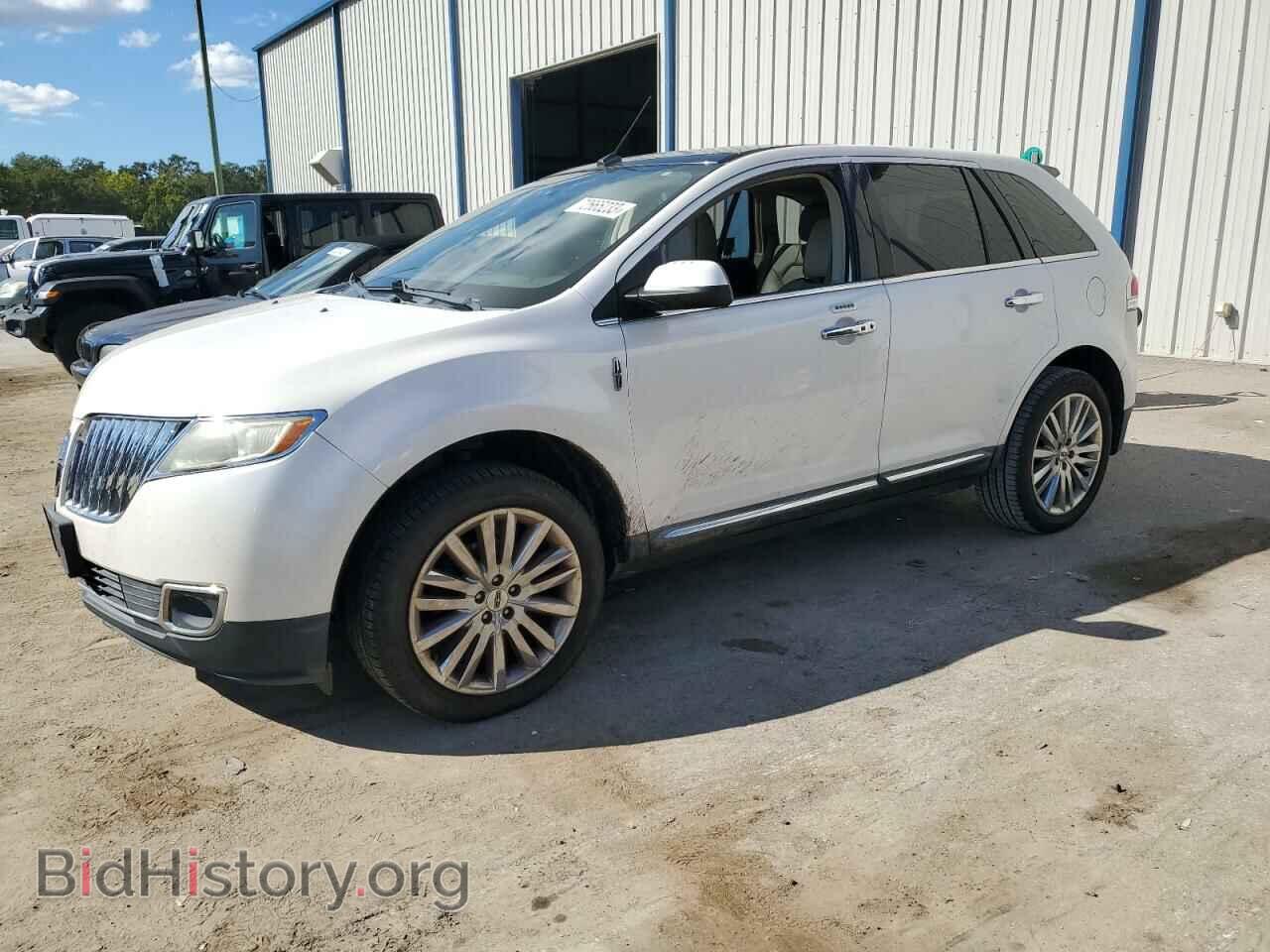 Photo 2LMDJ6JK5BBJ30309 - LINCOLN MKX 2011
