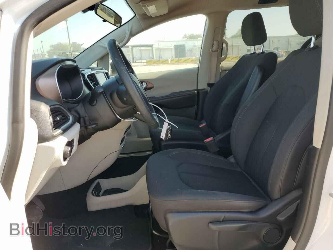 2019 CHRYSLER PACIFICA - VIN: 2C4RC1AG7KR593770 - Фото 7