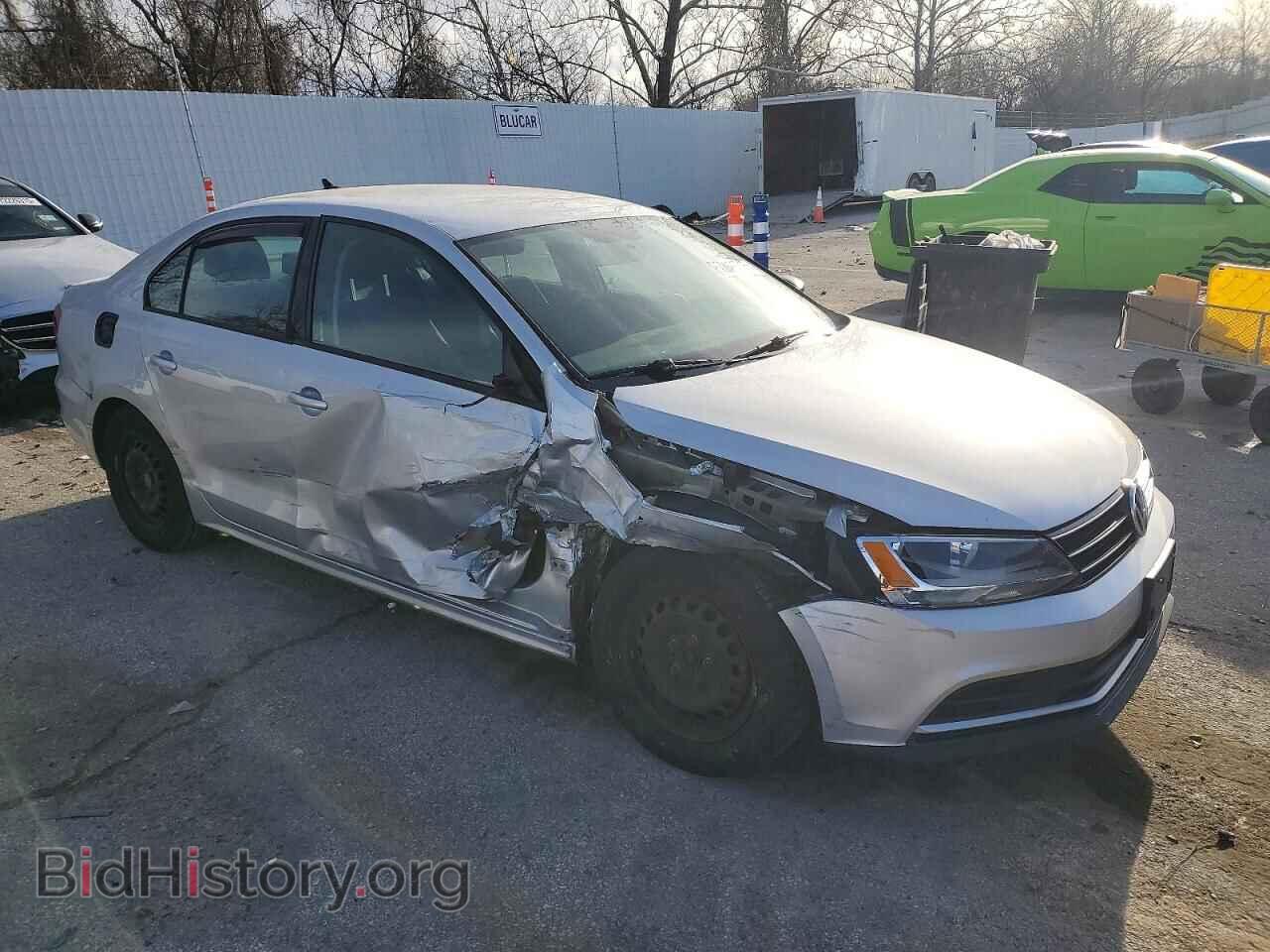 2016 VOLKSWAGEN JETTA - VIN: 3VW267AJ4GM247761 - Фото 4