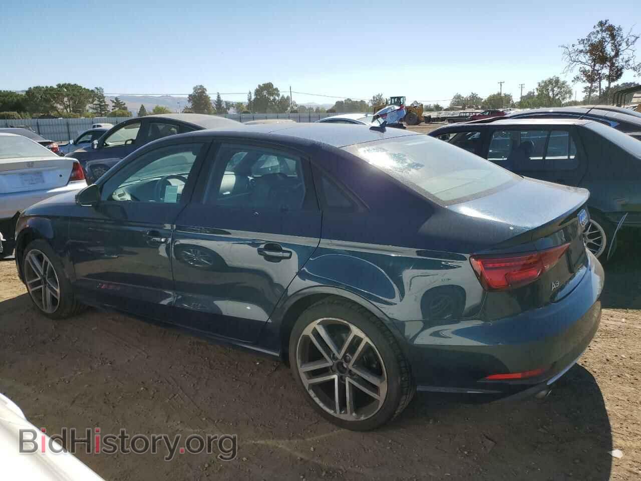 2017 AUDI A3 - VIN: WAUB8GFF8H1078986 - Фото 2