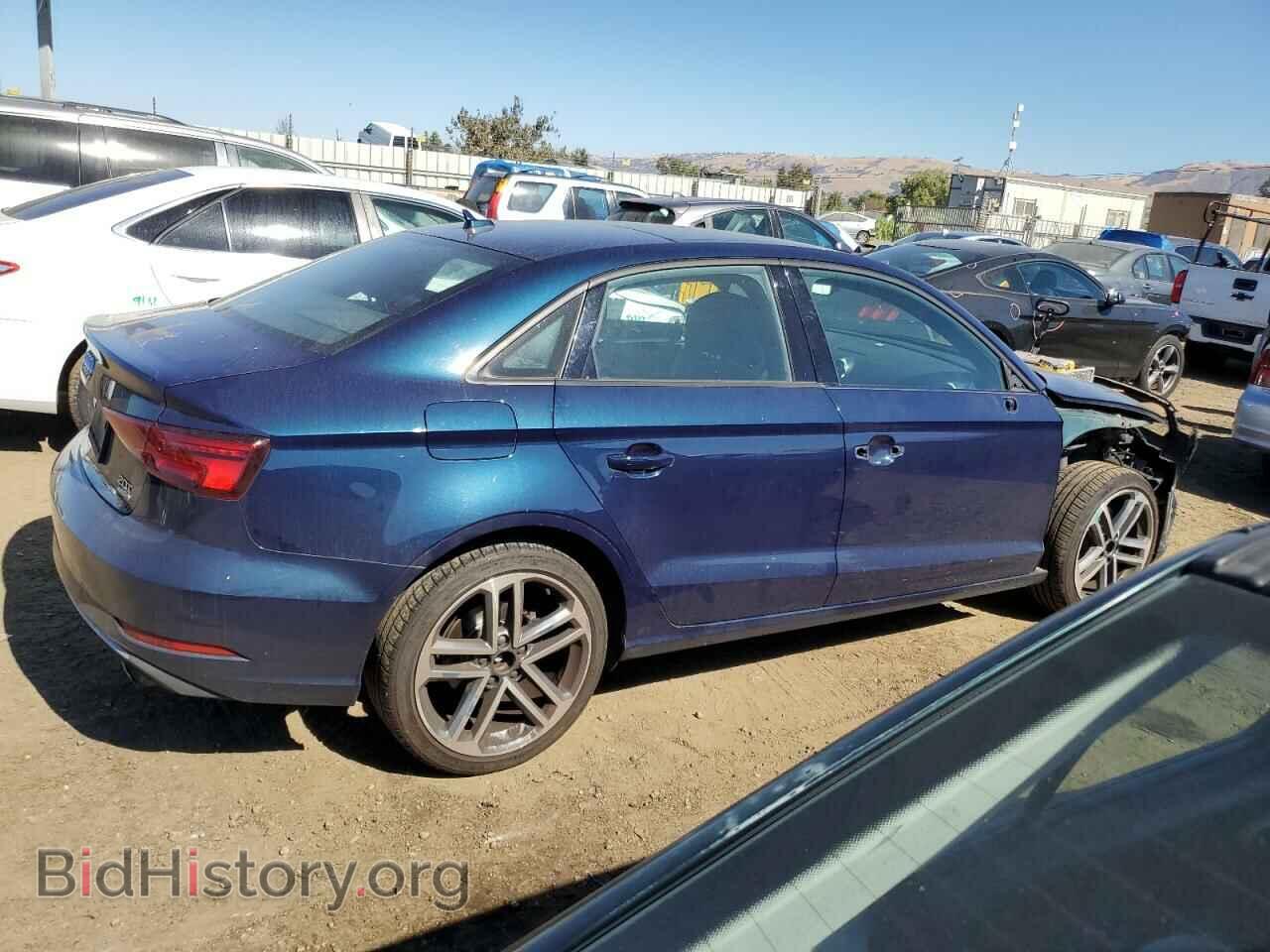 2017 AUDI A3 - VIN: WAUB8GFF8H1078986 - Фото 3