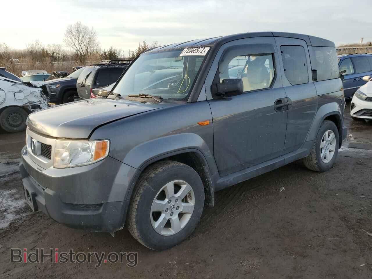 Photo 5J6YH2H78BL002454 - HONDA ELEMENT 2011