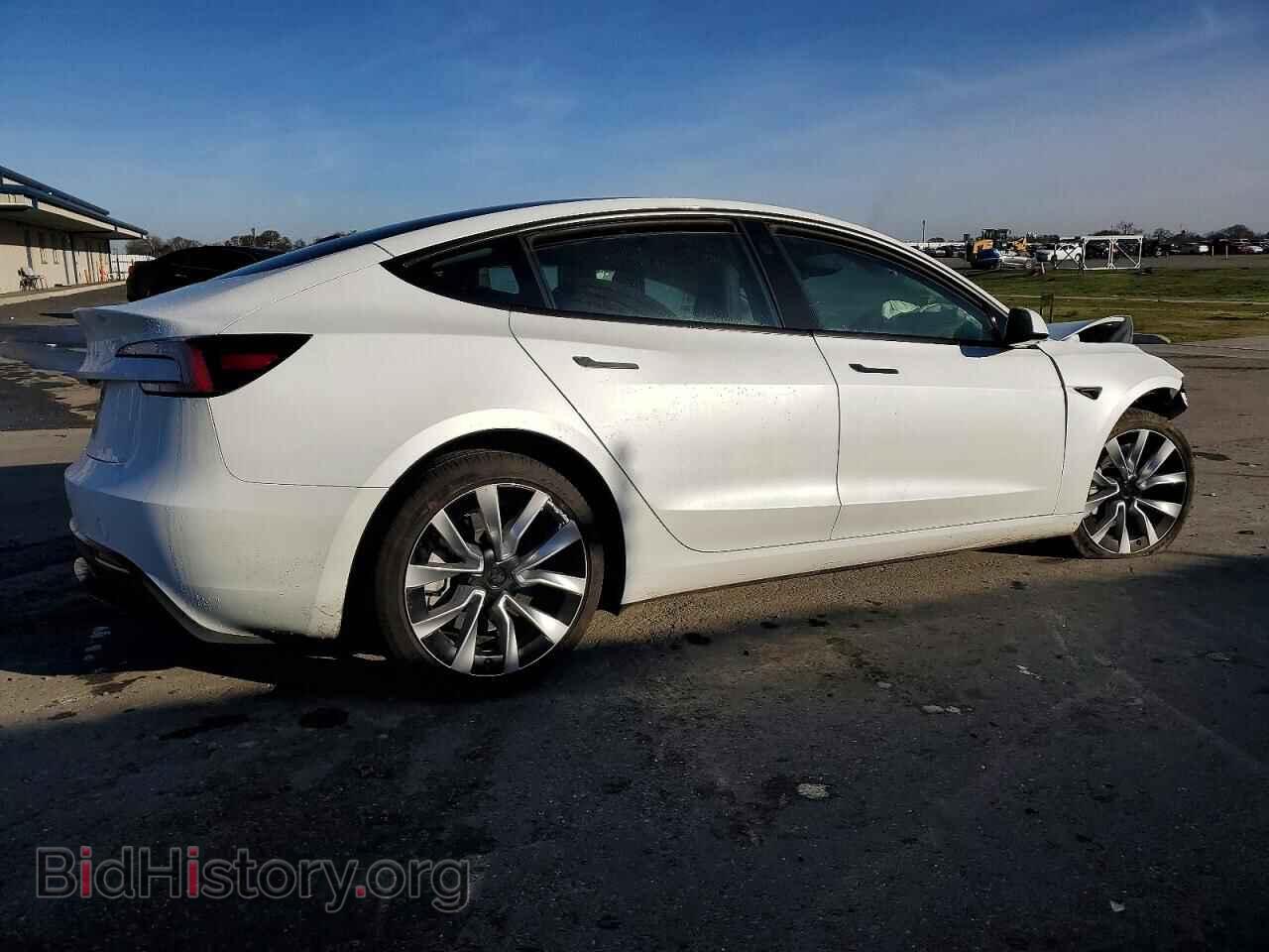 2025 TESLA MODEL 3 - VIN: 5YJ3E1EA8SF075460 - Photo 3