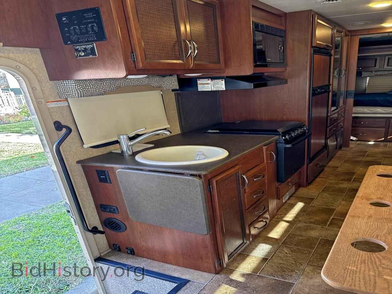 2016 FORD ALL Models - VIN: 1FC4E4KS8GDC25410 - Фото 11