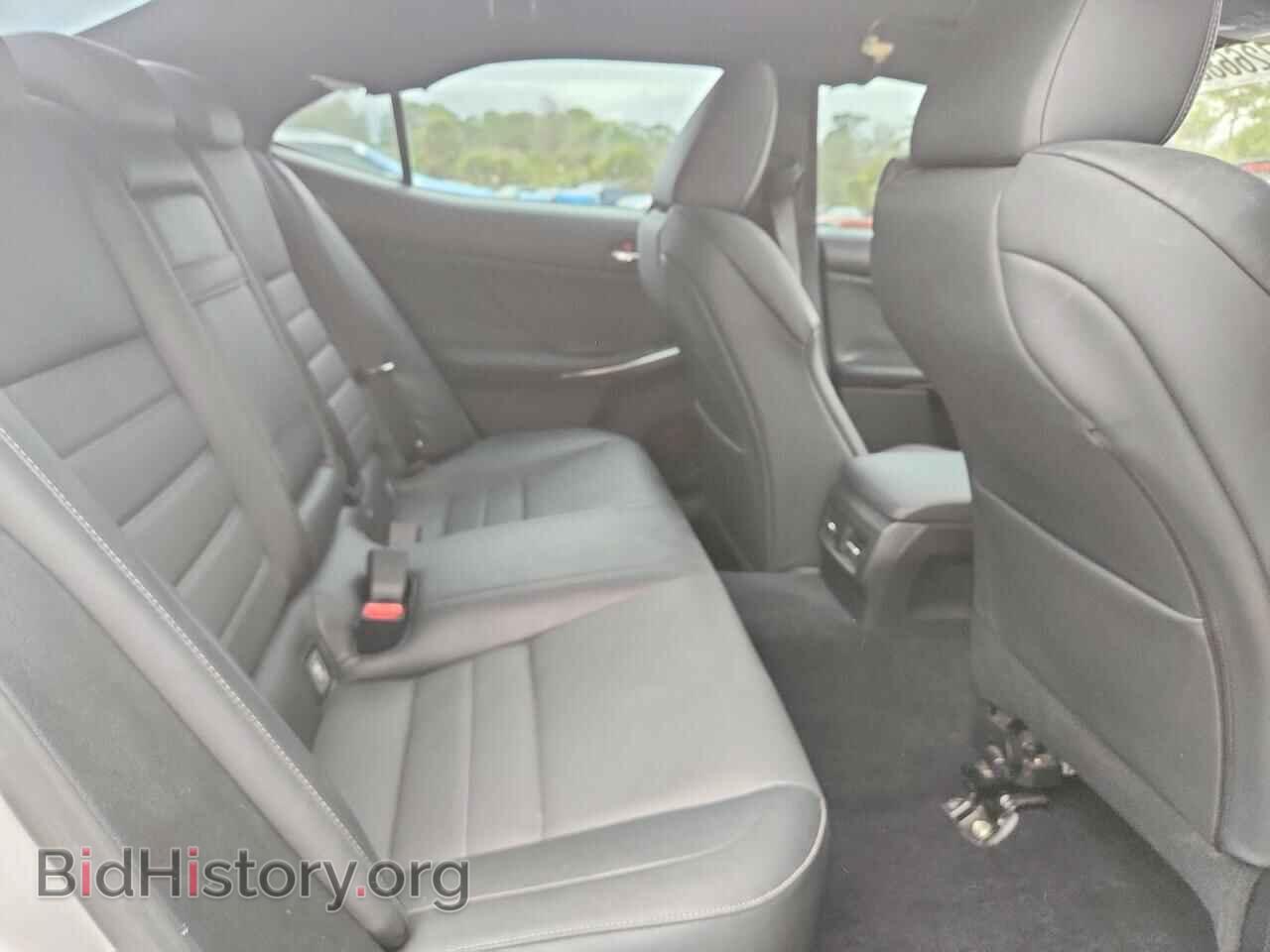 2014 LEXUS IS - VIN: JTHBE1D27E5005149 - Photo 10