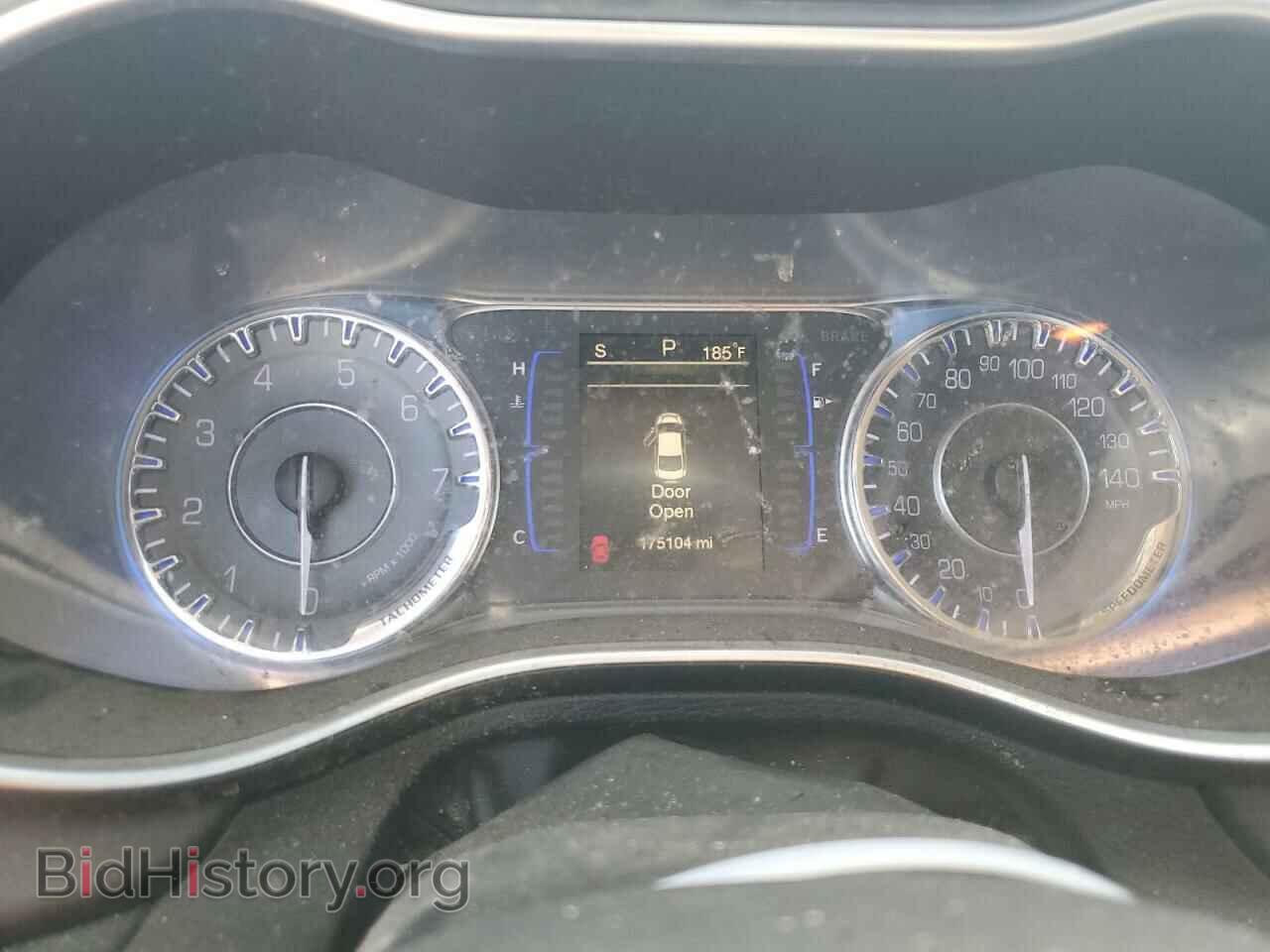 2016 CHRYSLER 200 - VIN: 1C3CCCAB7GN157015 - Фото 9