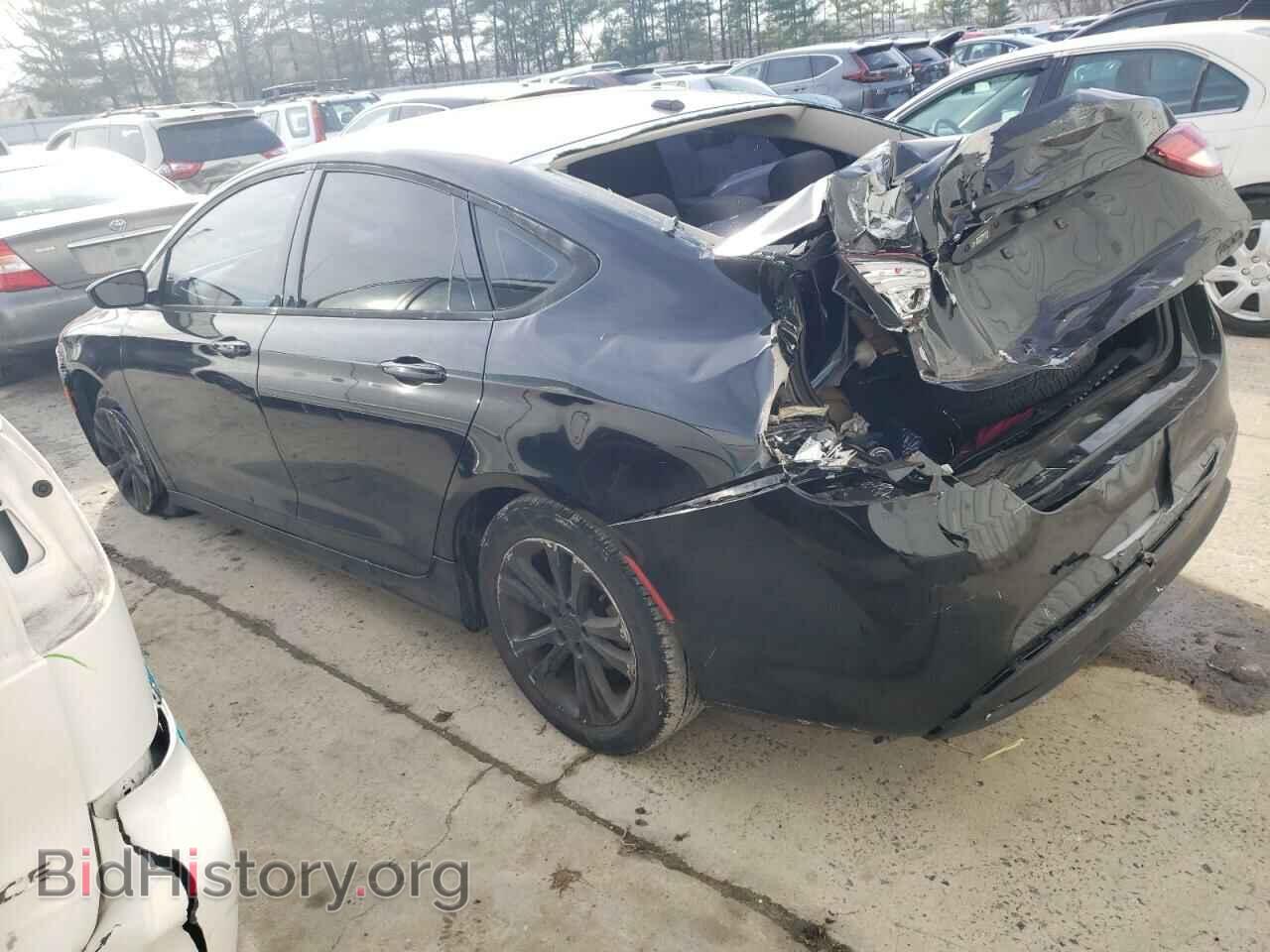 2015 CHRYSLER 200 - VIN: 1C3CCCAB0FN619719 - Фото 2