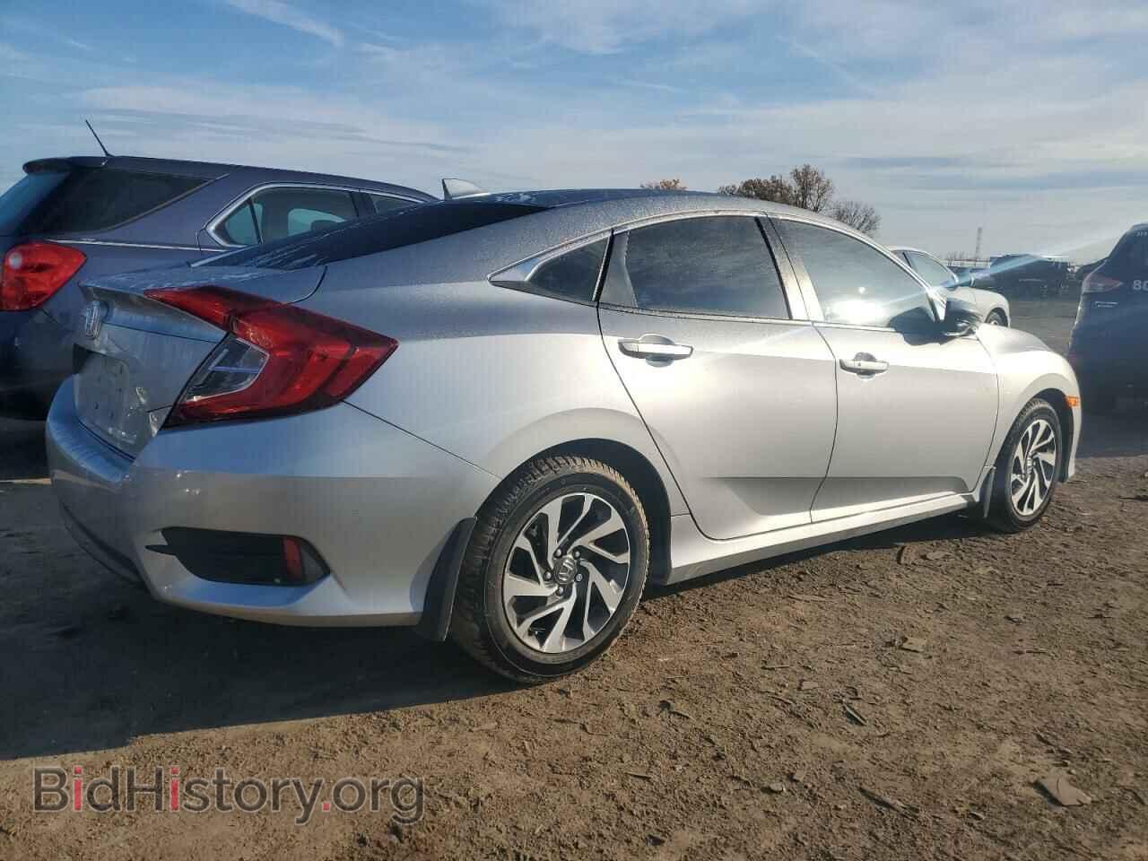 2017 HONDA CIVIC - VIN: 19XFC2F79HE054787 - Фото 3