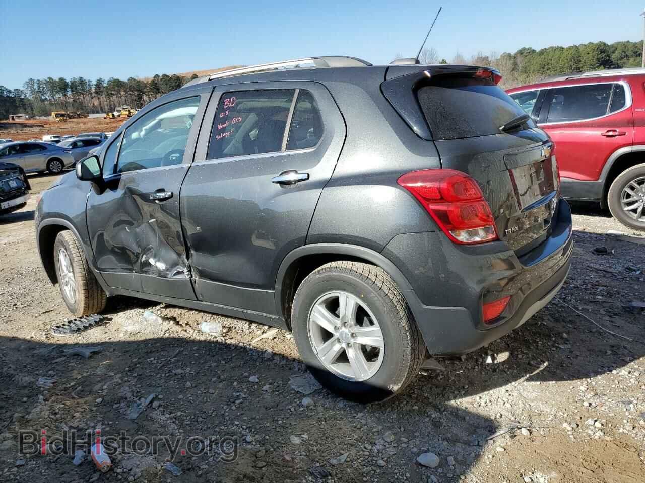 2020 CHEVROLET TRAX - VIN: 3GNCJLSB1LL110421 - Фото 2