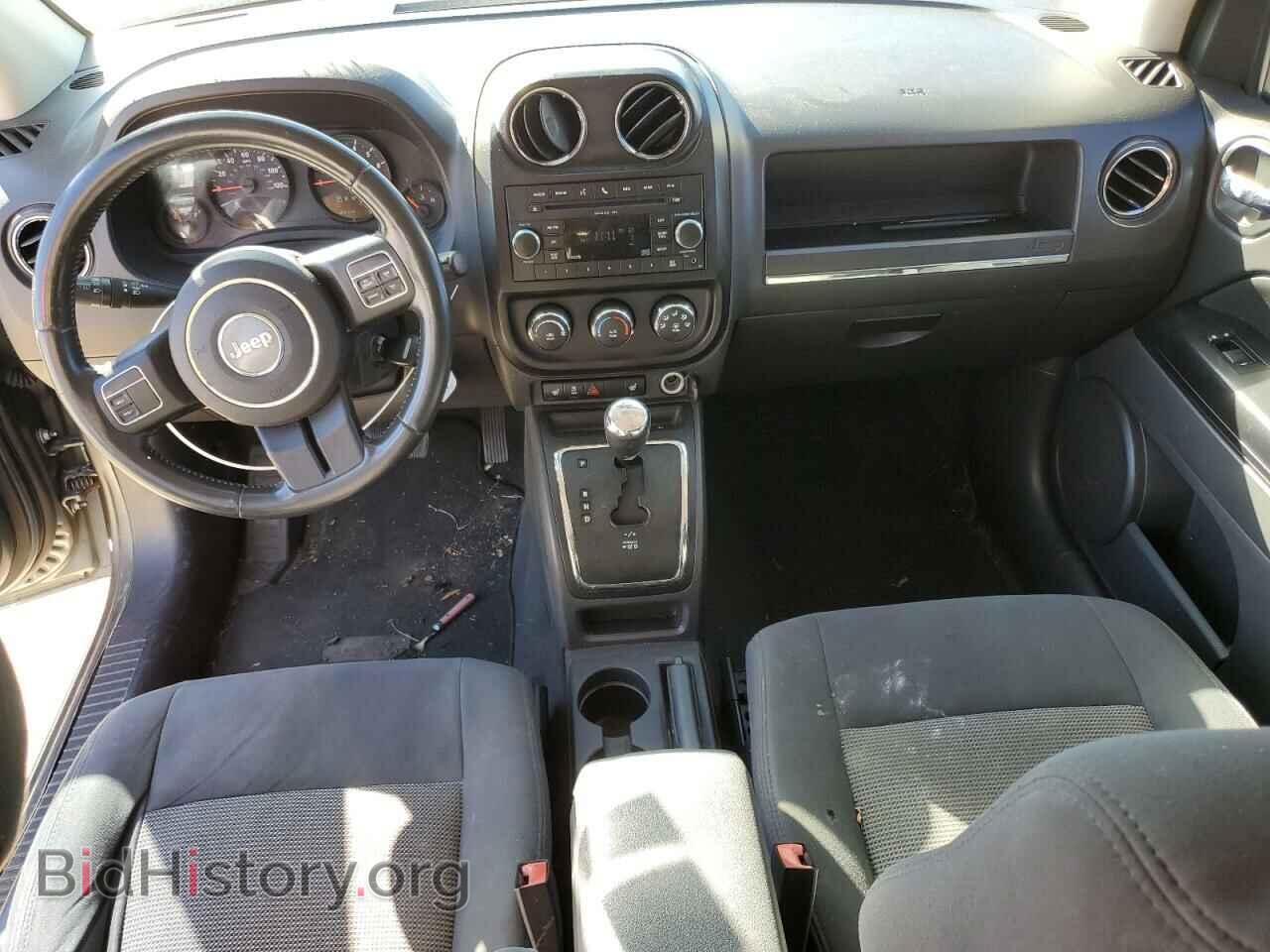 2011 JEEP COMPASS - VIN: 1J4NT1FA2BD195625 - Photo 8